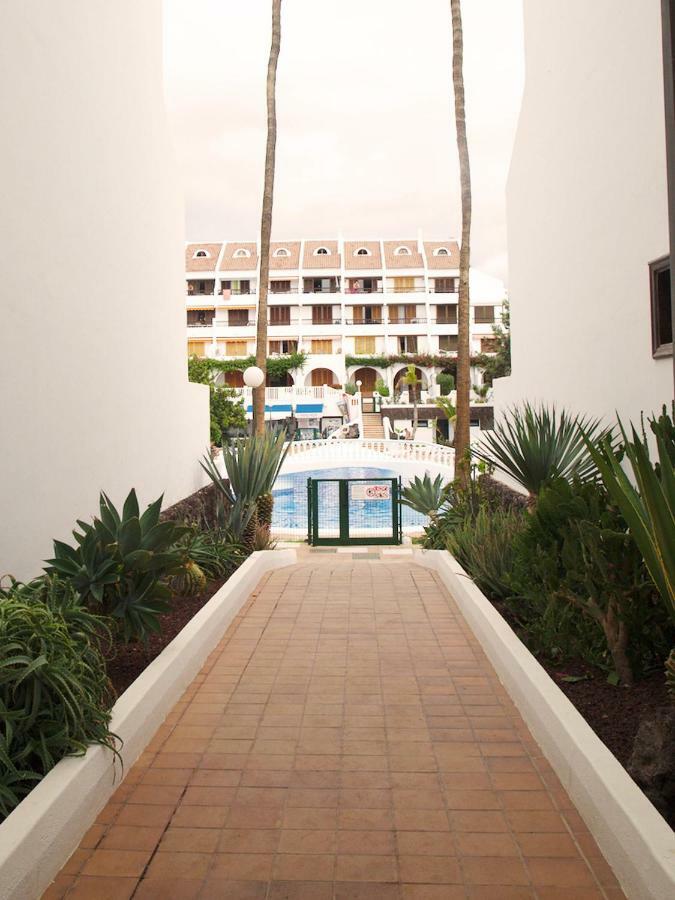 2 Min Walk To Beach - Private Solarium Bungalow Costa Adeje  Exterior photo