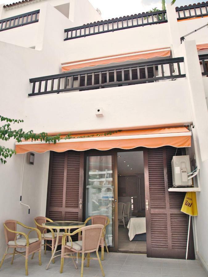 2 Min Walk To Beach - Private Solarium Bungalow Costa Adeje  Exterior photo